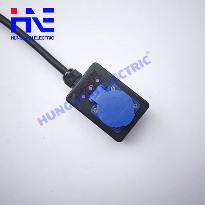 z6888702324988_6b7693e03a5563082f45f77127b3cc86