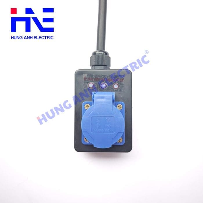 z6888702335043_fda0243115916a5a9d0e0e90febbcb5a